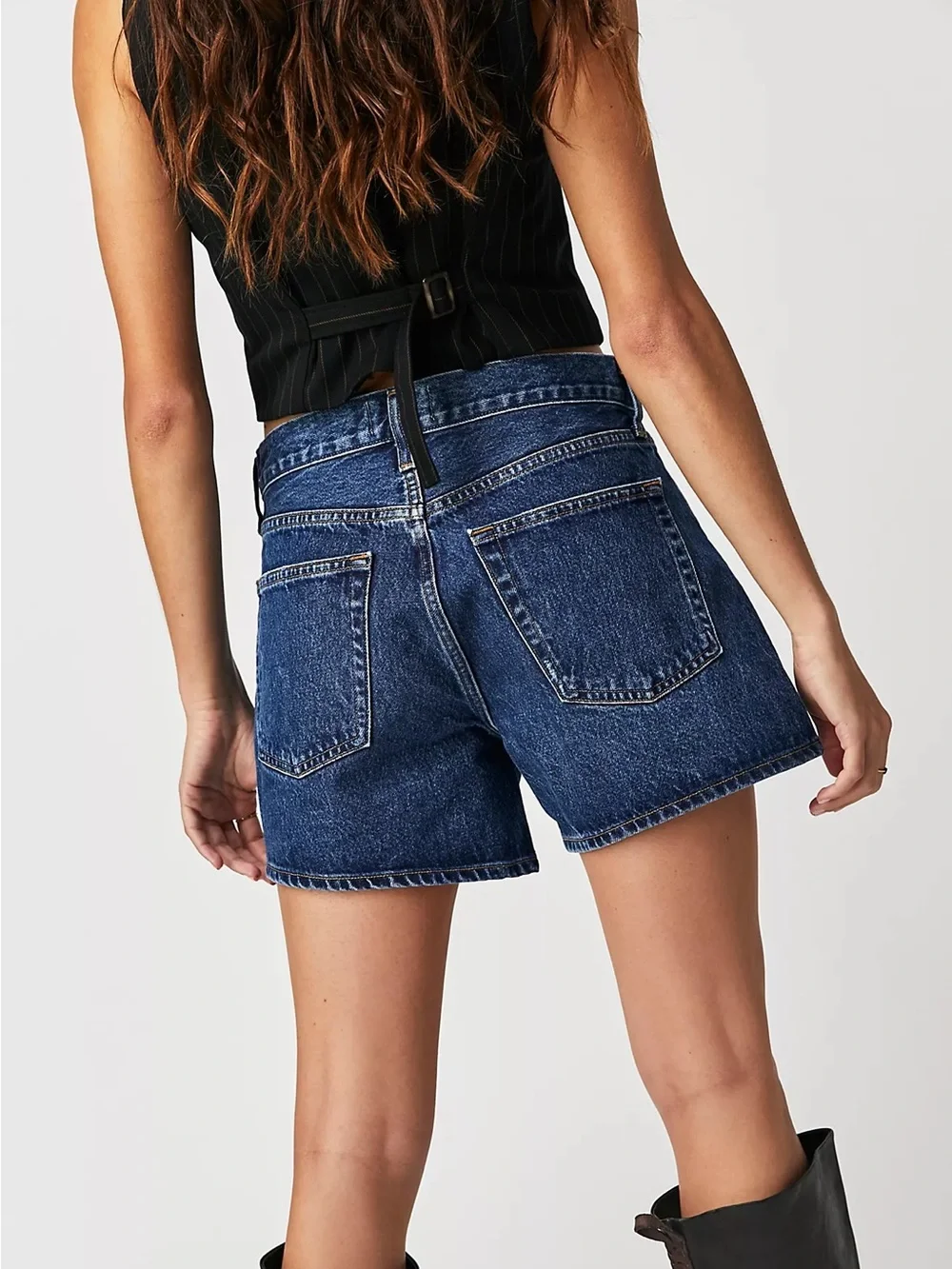 NWOT AGOLDE Parker Long Shorts in Enamour